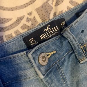 High waisted jeans